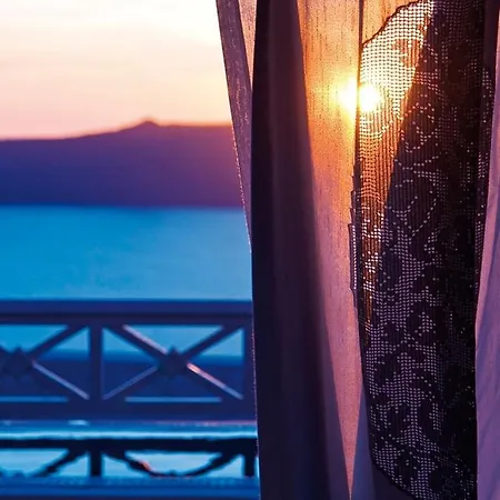 Ellinon Thea Boutique Hotel 4*