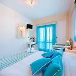 Hotel Ellinon Thea Boutique Firostefani