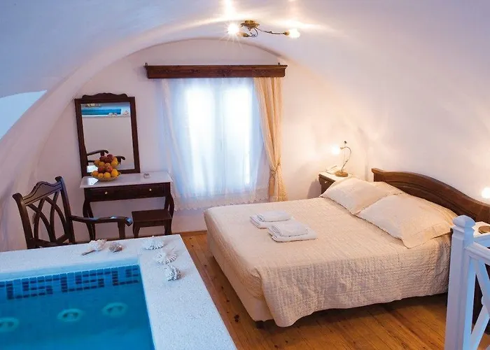 Ellinon Thea Boutique 4*